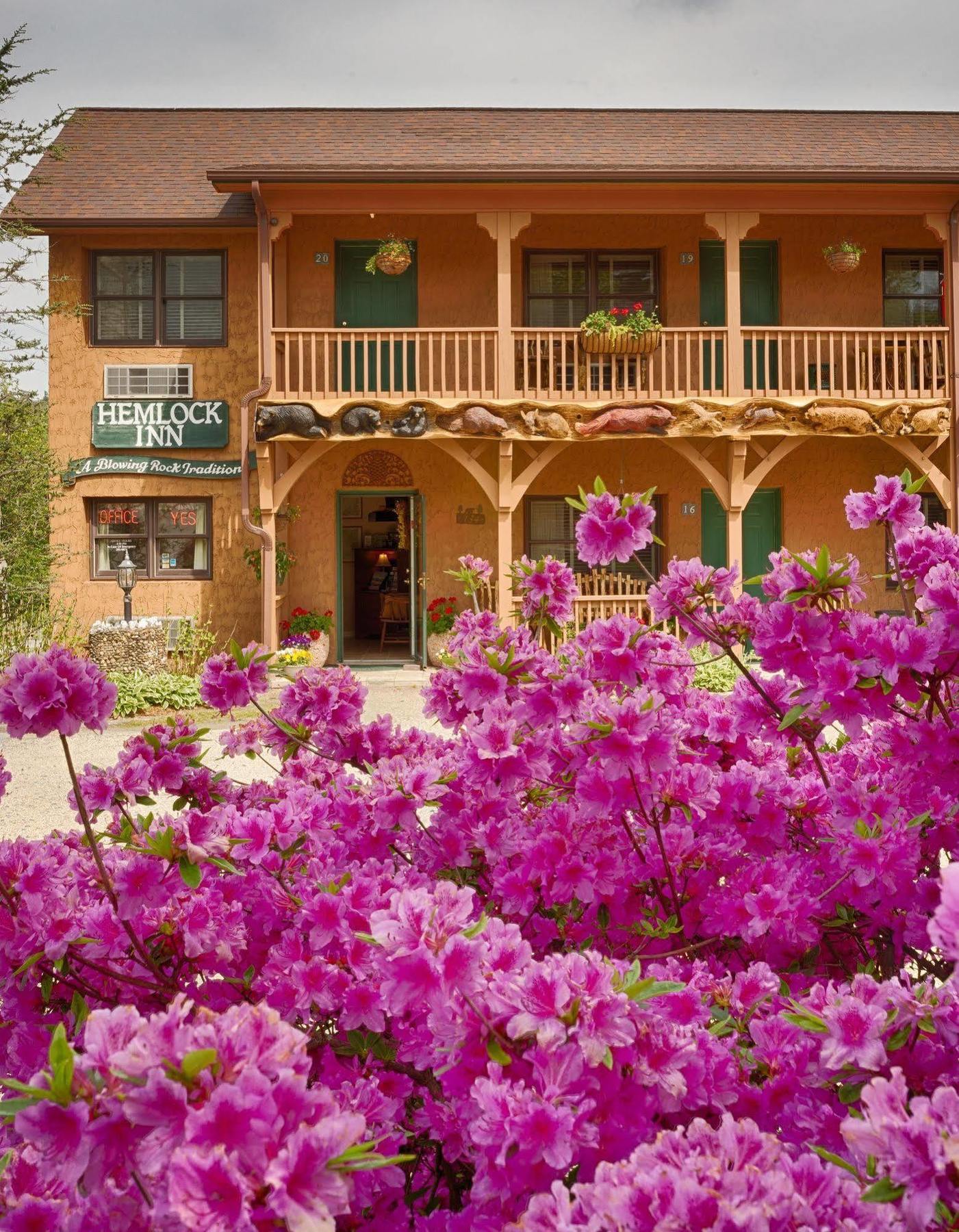 Hemlock Inn Blowing Rock Eksteriør bilde