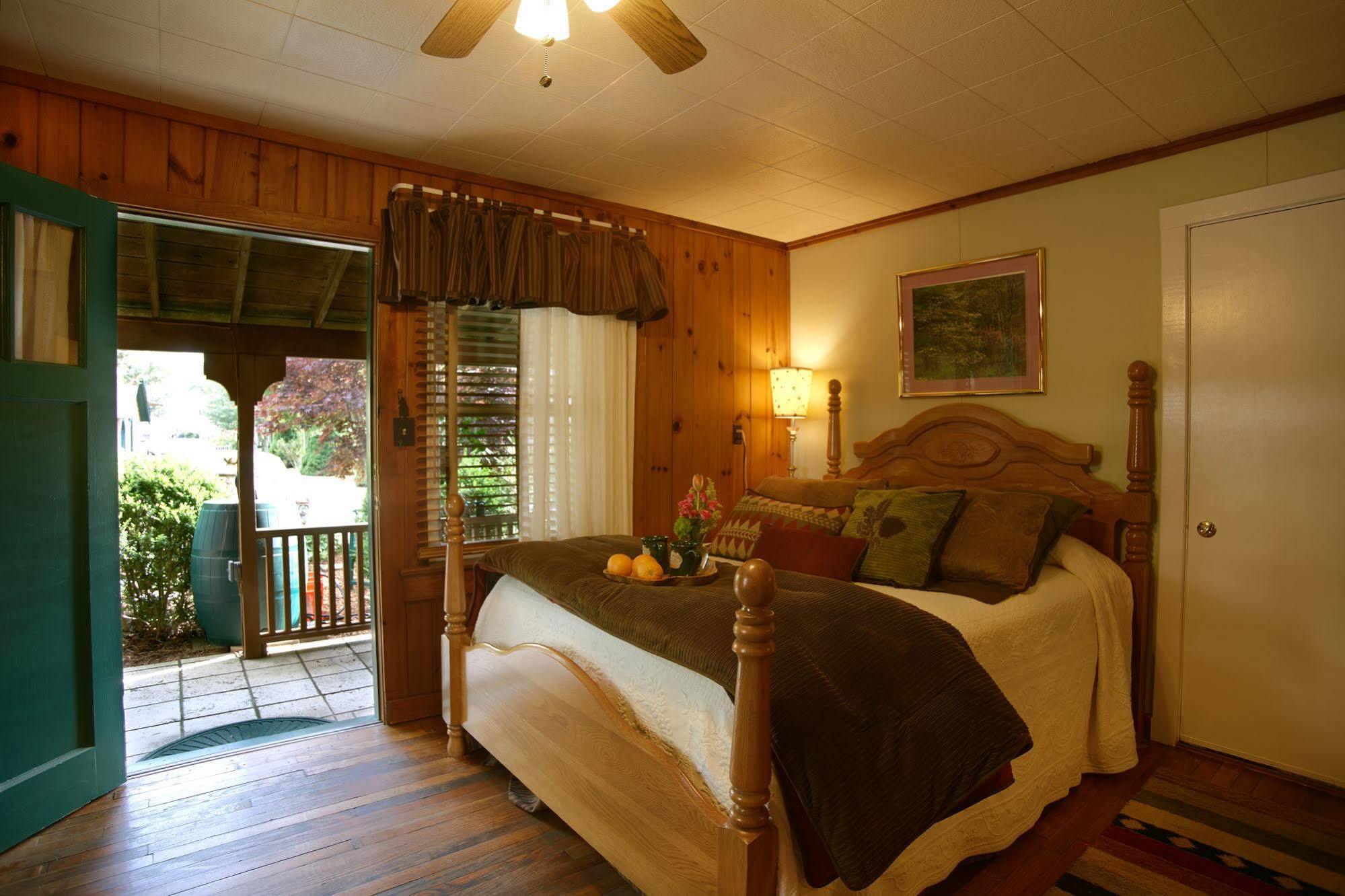 Hemlock Inn Blowing Rock Eksteriør bilde